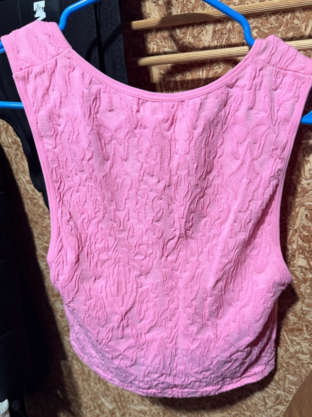 Altar'd State Bright Pink Textured Scoop Tank - Picture 2 of 3